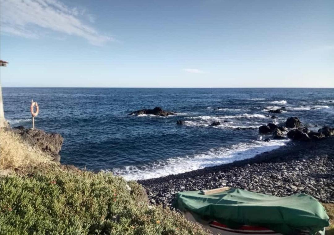 Blue Sea. Tony Frias. Las Eras. Arico - Tenerife. Arico el Nuevo Exterior photo